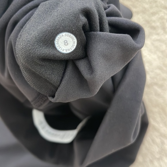Lululemon Super High Rise Leggings *NWT* - Picture 7 of 8